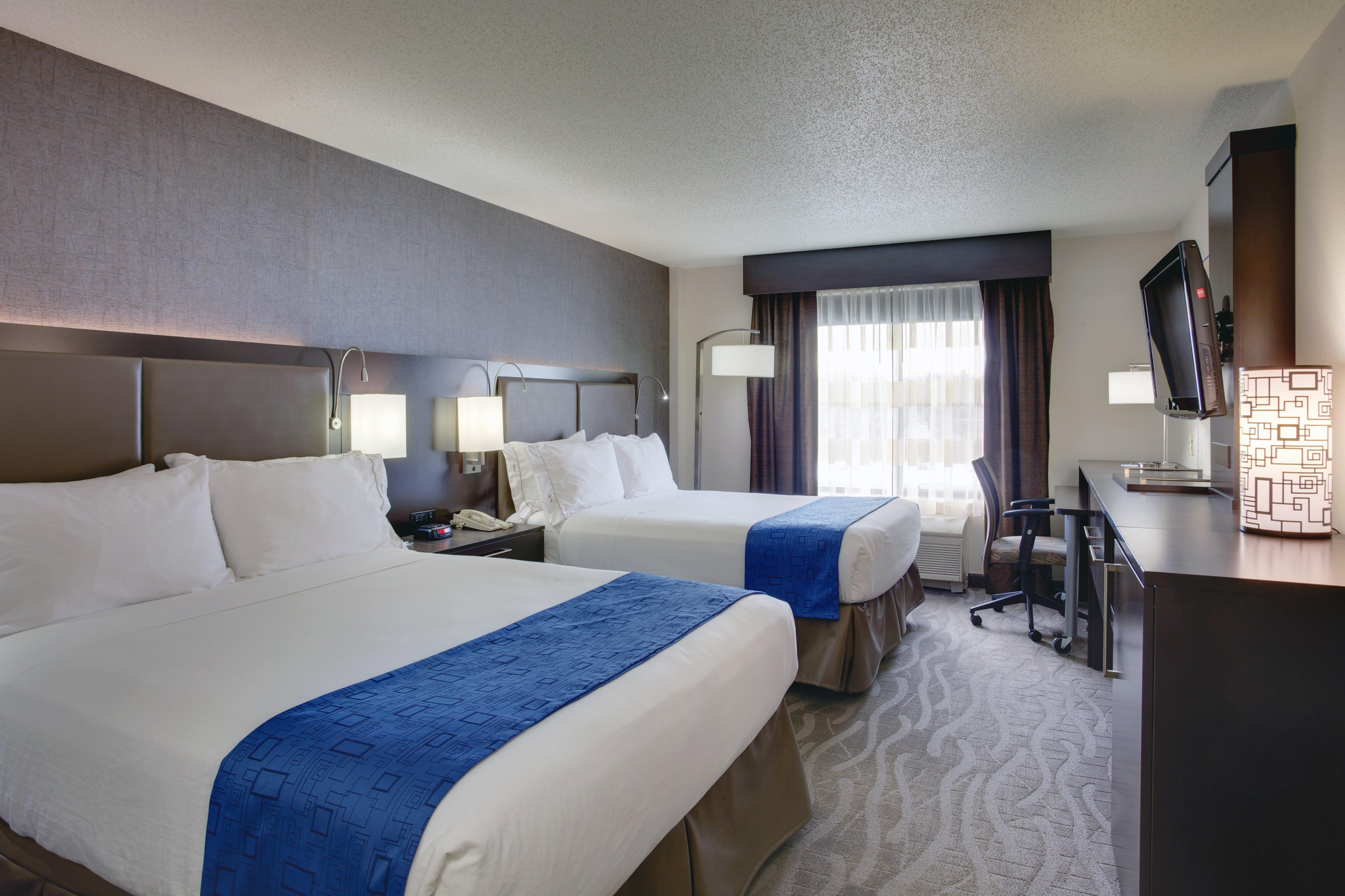 Holiday Inn Express Hotel & Suites Meadowlands Area By Ihg Carlstadt Kültér fotó