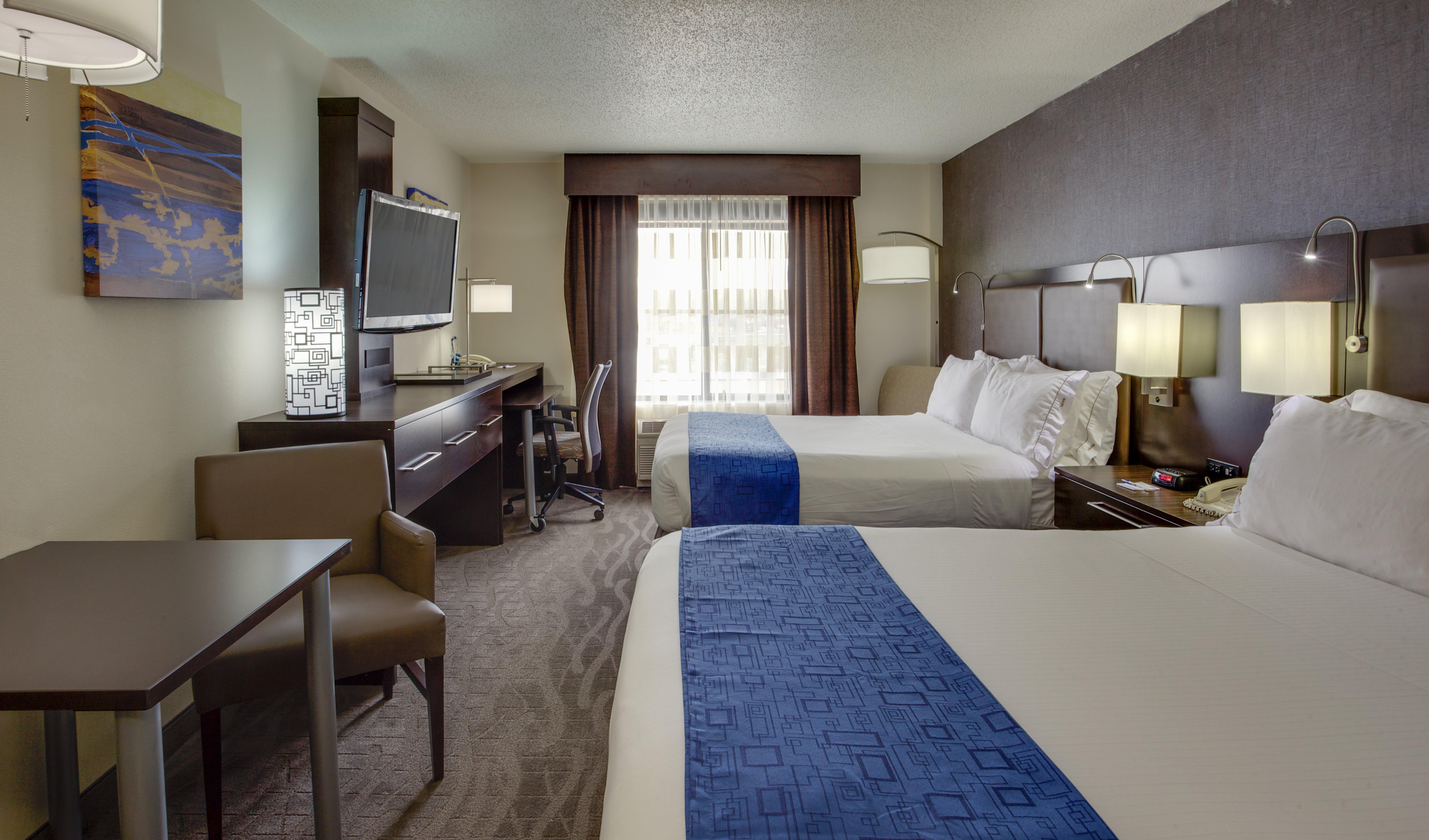 Holiday Inn Express Hotel & Suites Meadowlands Area By Ihg Carlstadt Kültér fotó